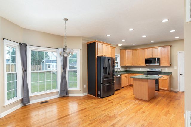 677 DELLINGER DR, Strasburg, VA 22657