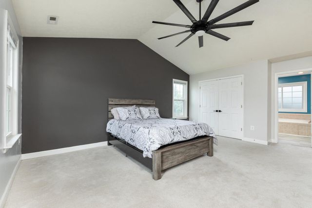 677 DELLINGER DR, Strasburg, VA 22657