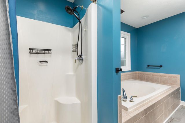 677 DELLINGER DR, Strasburg, VA 22657