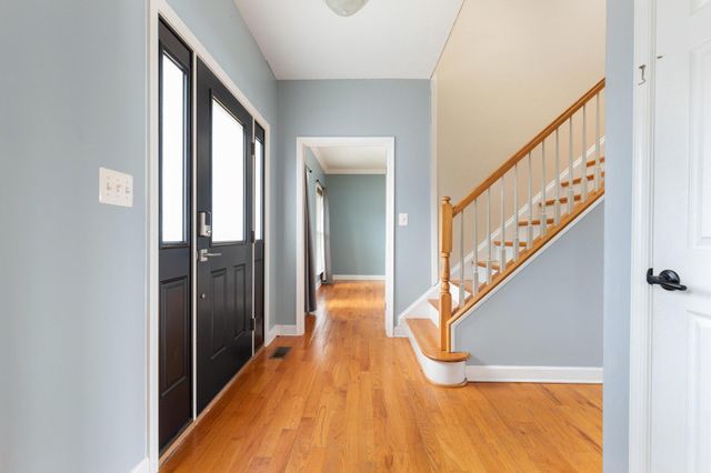 677 DELLINGER DR, Strasburg, VA 22657