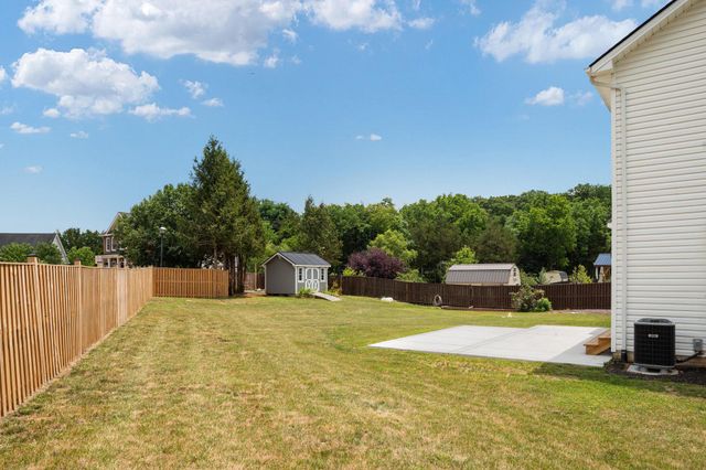 677 DELLINGER DR, Strasburg, VA 22657