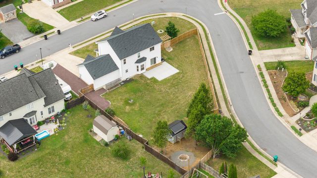 677 DELLINGER DR, Strasburg, VA 22657