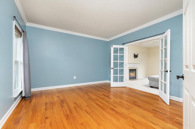 677 DELLINGER DR, Strasburg, VA 22657