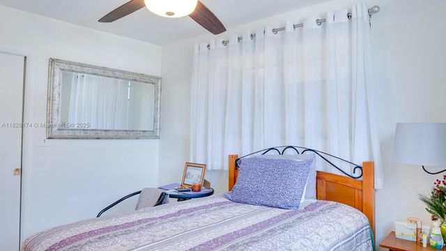 16801 NE 13th Ave 202, Miami, FL 33162