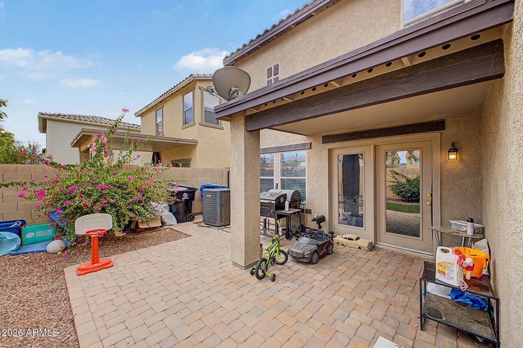 701 N 111TH Drive, Avondale, AZ 85323 — photo 2