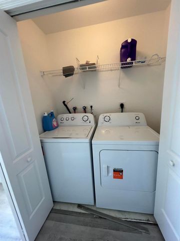 7301 NW 174TH Terrace 100, Hialeah, FL 33015