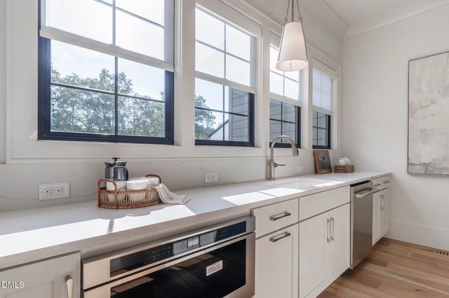 372 Firefly Overlook Road, Pittsboro, NC 27312