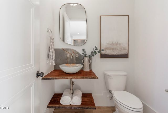 372 Firefly Overlook Road, Pittsboro, NC 27312