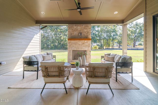 372 Firefly Overlook Road, Pittsboro, NC 27312