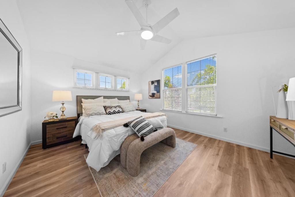 Image 14 of property listing at 298 S Rengstorff Avenue, Mountain View, CA 94040