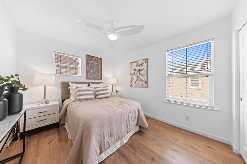 Image 19 of property listing at 298 S Rengstorff Avenue, Mountain View, CA 94040
