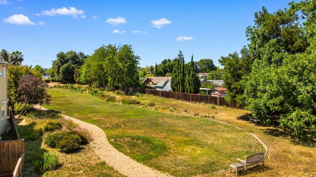 Image 34 of property listing at 298 S Rengstorff Avenue, Mountain View, CA 94040