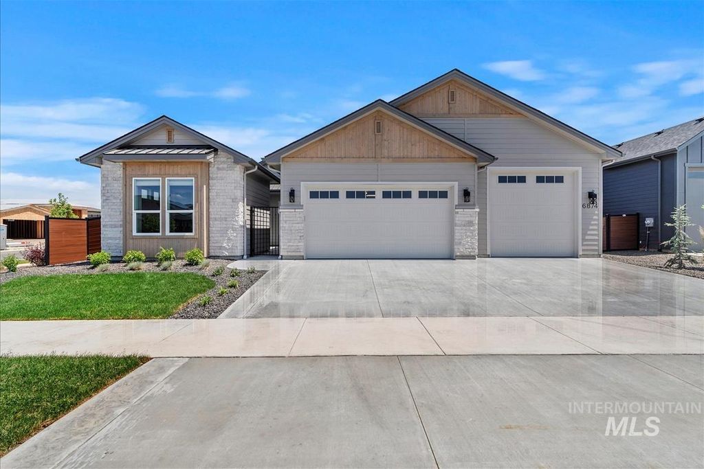 6874 N Fireball, Meridian, ID 83646
