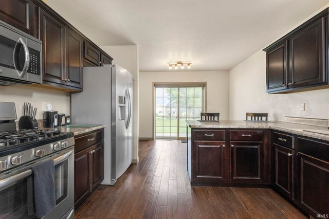 51818 Cresswell Drive, South Bend, IN 46628