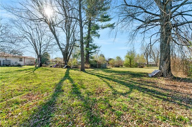 1434 S Monte NE Road, Rogers, AR 72756