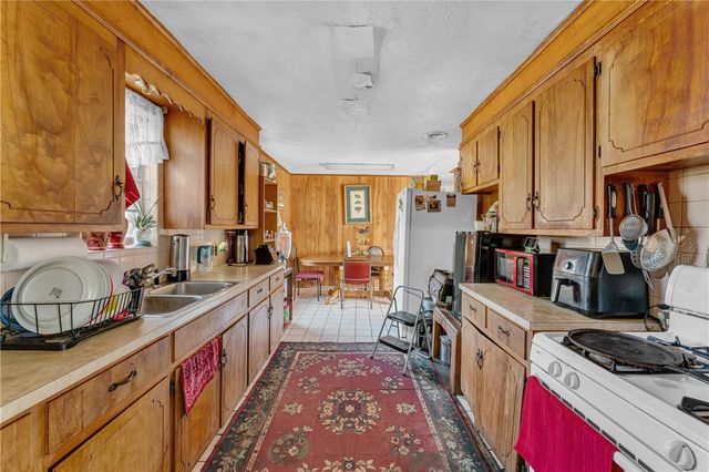 1434 S Monte NE Road, Rogers, AR 72756