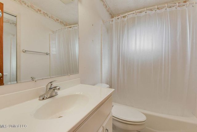 2306 Curcor Drive, Gulfport, MS 39507