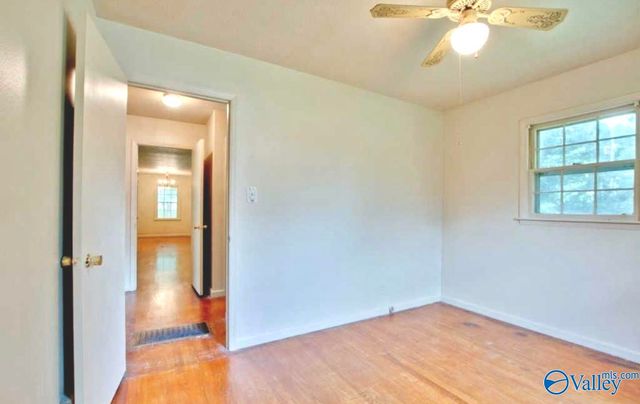 2906 Hester Lane, Huntsville, AL 35810