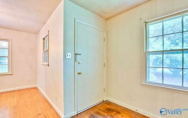 2906 Hester Lane, Huntsville, AL 35810