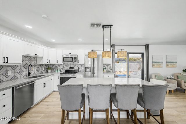 1010 W 13TH Street, Tempe, AZ 85281