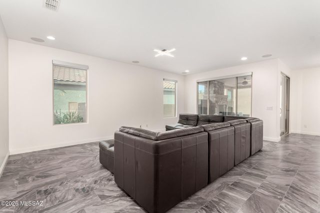 6840 W Komo Point Trail, Marana, AZ 85658