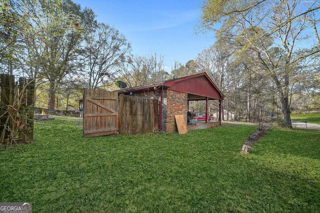 205 Briarwood Drive, Dallas, GA 30132