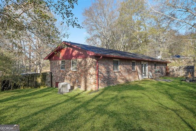 205 Briarwood Drive, Dallas, GA 30132