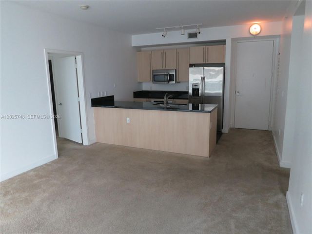 1111 SW 1 AV 1223-N, Miami, FL 33130