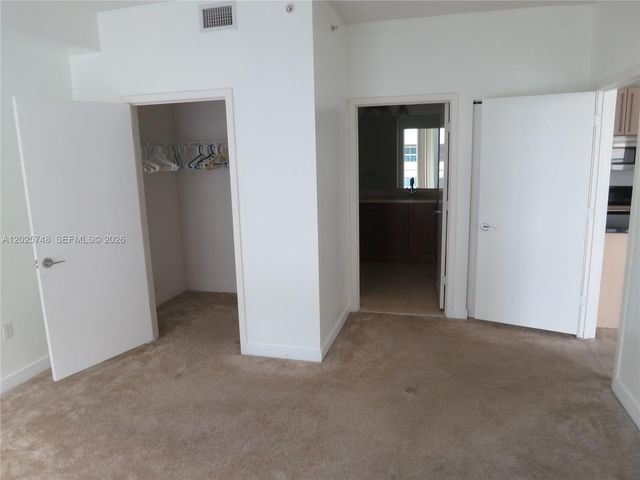 1111 SW 1 AV 1223-N, Miami, FL 33130