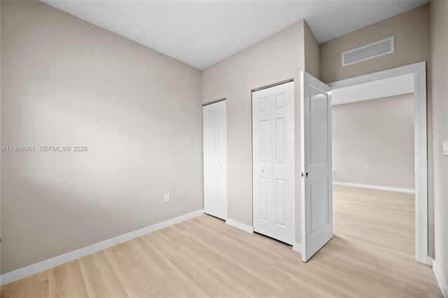 630 NE 166th St 3, Miami, FL 33162