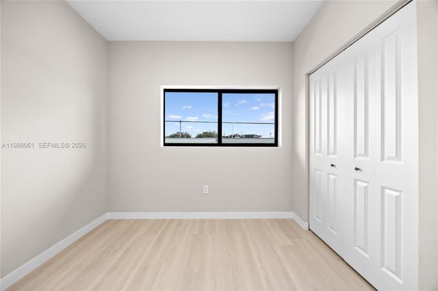 630 NE 166th St 3, Miami, FL 33162