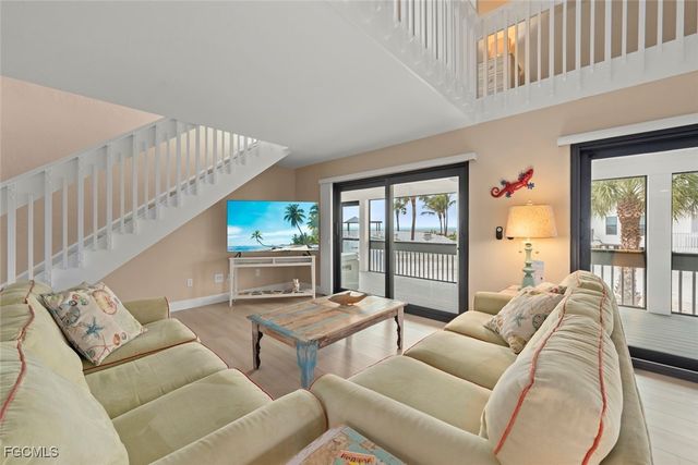 6 Beach Homes, Captiva, FL 33924