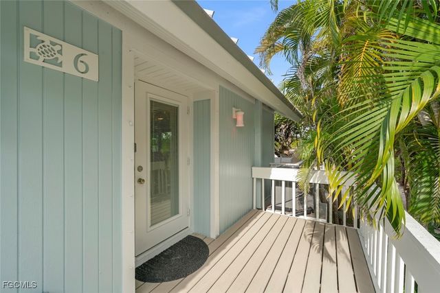 6 Beach Homes, Captiva, FL 33924