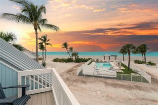 6 Beach Homes, Captiva, FL 33924