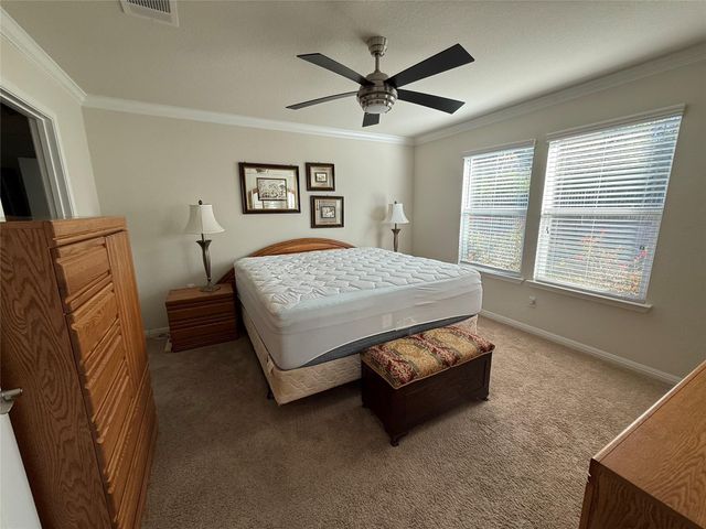 233 N Hobby ST, Georgetown, TX 78633