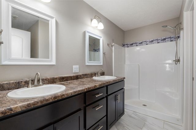 1450 S Olde Savannah Avenue, Republic, MO 65738