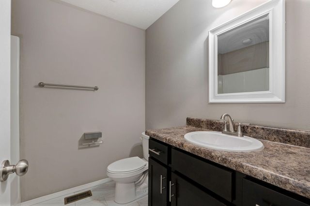 1450 S Olde Savannah Avenue, Republic, MO 65738