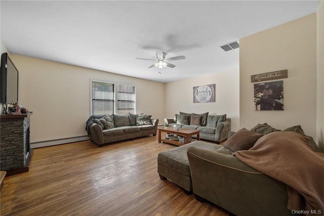 94 Peddler Hill Road, Monroe, NY 10950