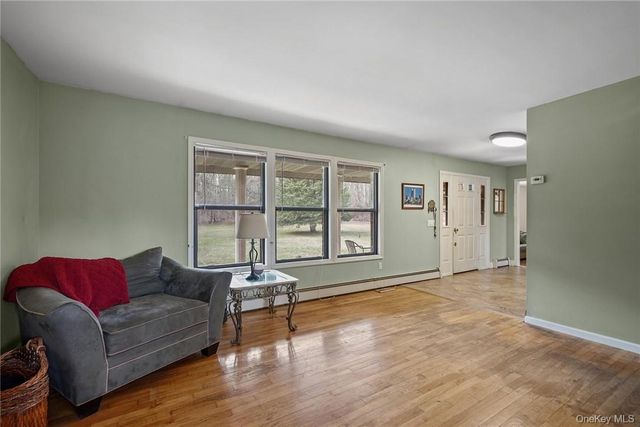 94 Peddler Hill Road, Monroe, NY 10950