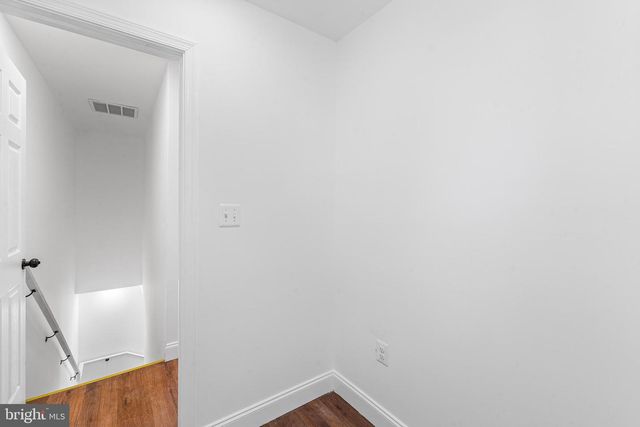 3826 10TH ST, Baltimore, MD 21225