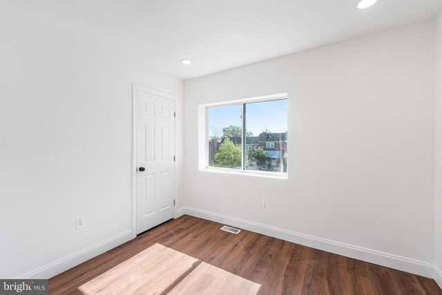 3826 10TH ST, Baltimore, MD 21225