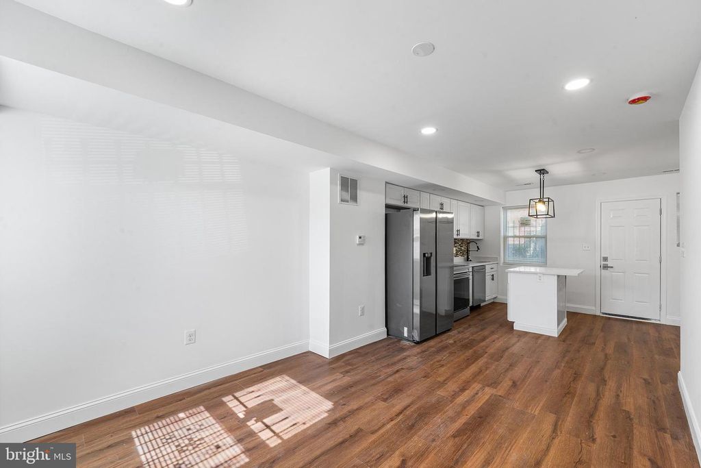 Image 2 of property listing at 3826 10TH ST, Baltimore, MD 21225