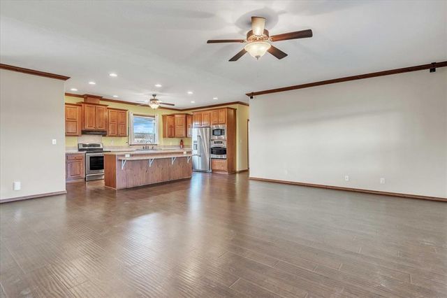 13908 Kelly Drive, Noble, OK 73068