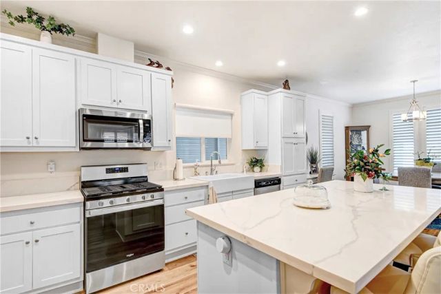 3800 Bradford 202, La Verne, CA 91750