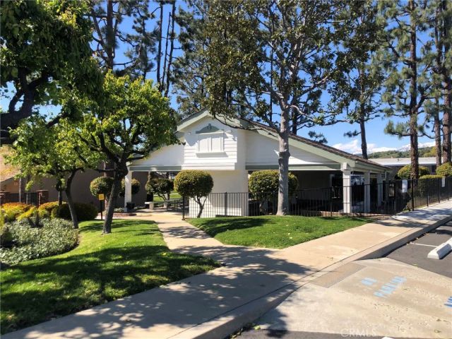 3800 Bradford 202, La Verne, CA 91750