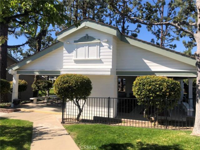 3800 Bradford 202, La Verne, CA 91750