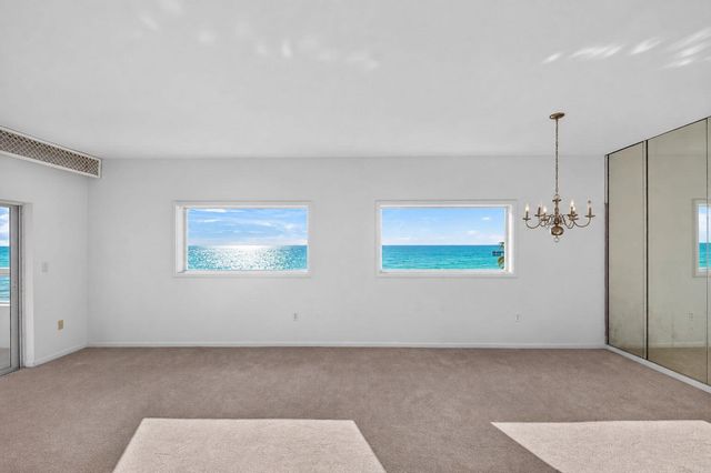 2850 S Ocean Boulevard PH-514, Palm Beach, FL 33480