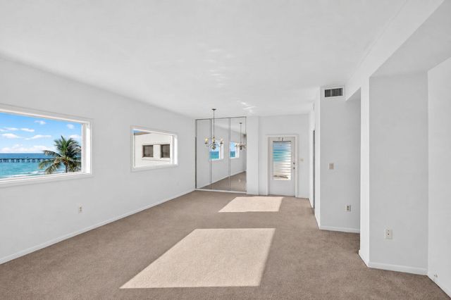 2850 S Ocean Boulevard PH-514, Palm Beach, FL 33480