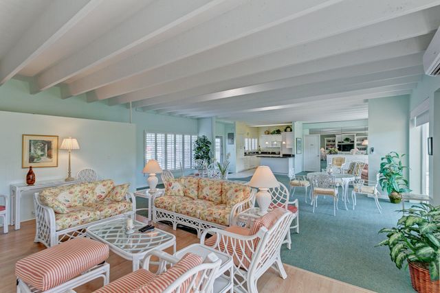 2850 S Ocean Boulevard PH-514, Palm Beach, FL 33480