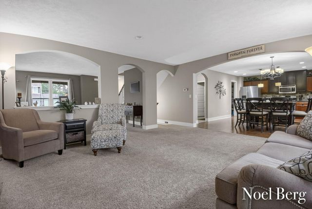 16861 Birchview Drive, Crockery Twp, MI 49448